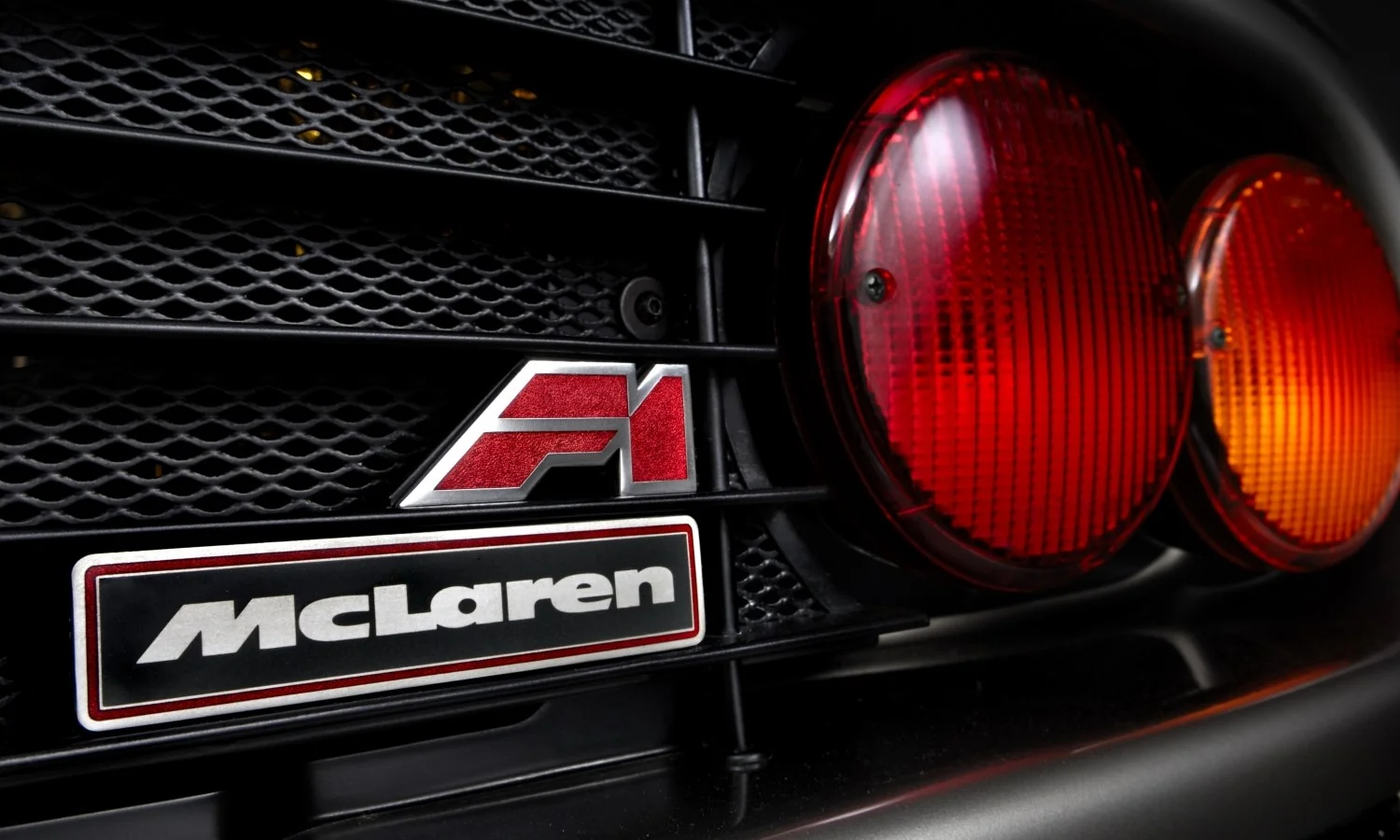McLaren F1 drifting