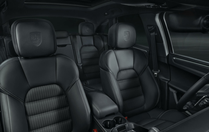 Porsche Macan T seats