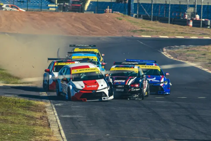 GTC Crash At Killarney [video]