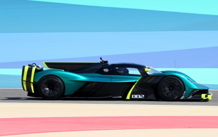Aston Martin Valkyrie AMR Pro profile