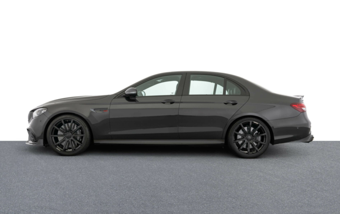 Brabus 900 Rocket E63S profile