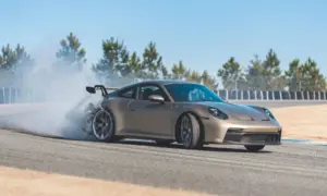 Building A Porsche 911 GT3 [video]