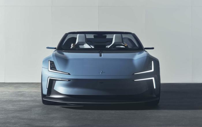 Polestar O2 front