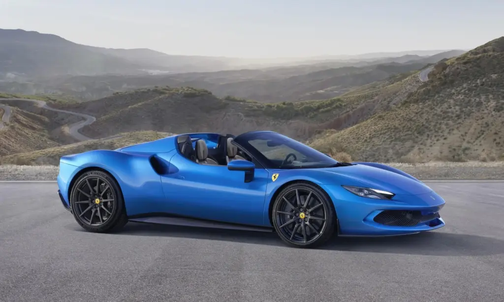 Sun-seeking Ferrari 296 GTS Unveiled [w/video]