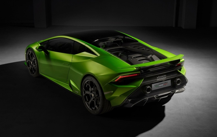 Lamborghini Huracan Tecnica reat
