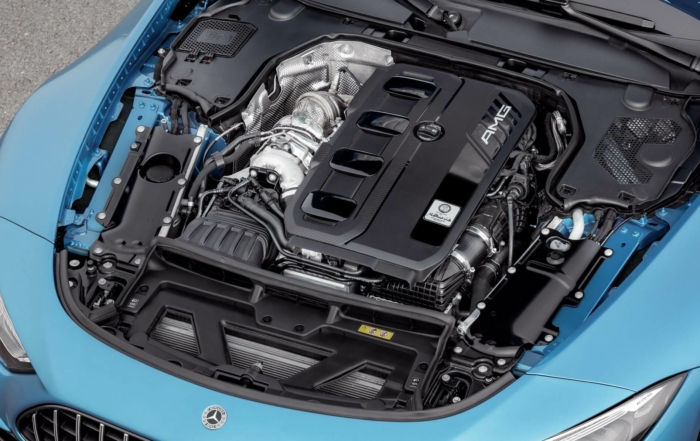 Mercedes-AMG SL43 engine