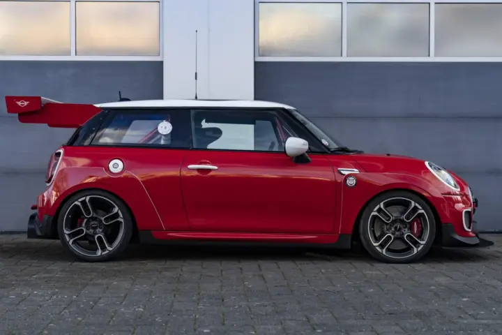 Mini JCW Returns To Nurburgring 24 Hour