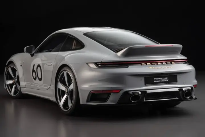 New Porsche 911 Sport Classic Debuts [w/video]