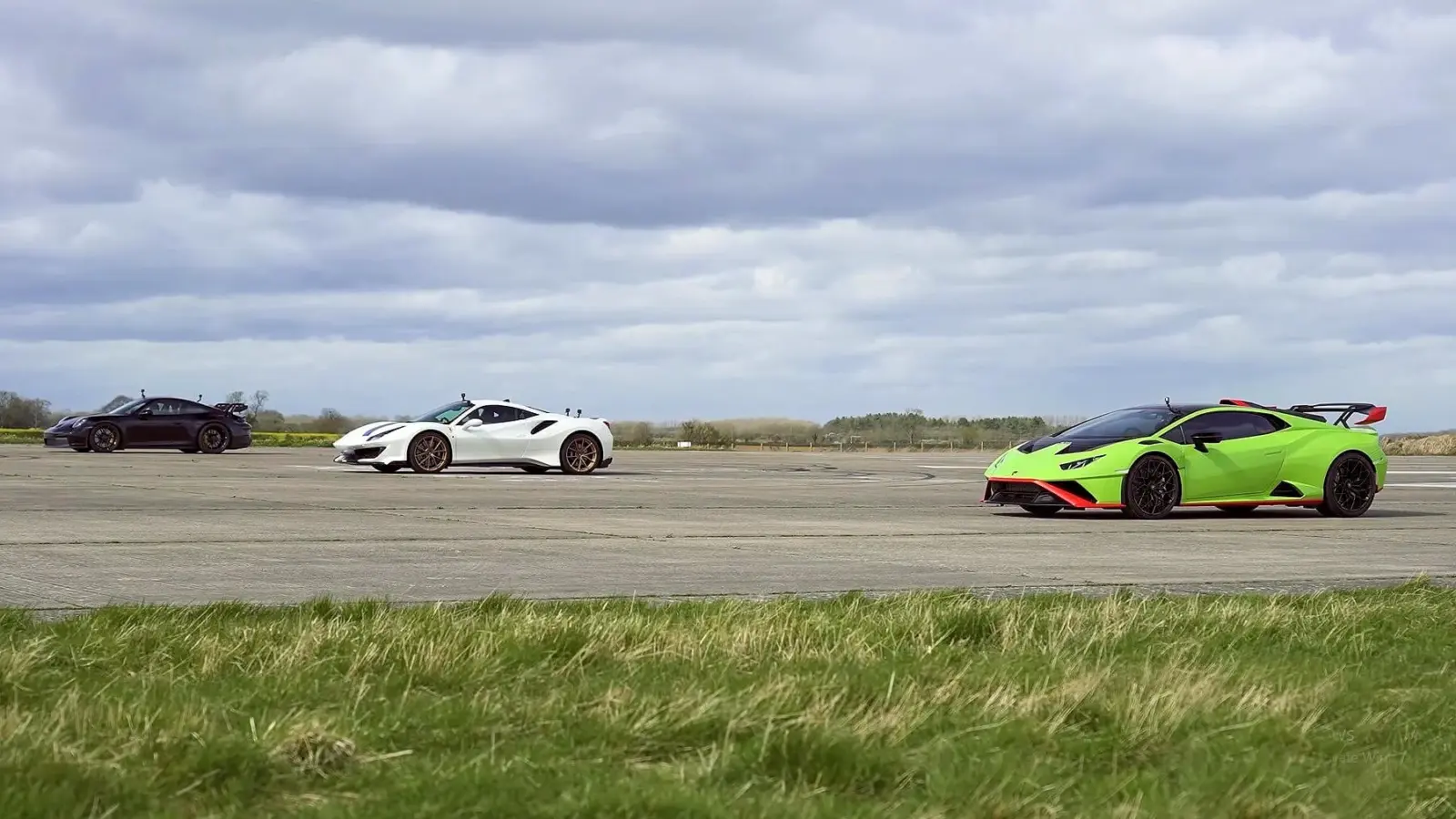 Track Specials Drag Race [video]