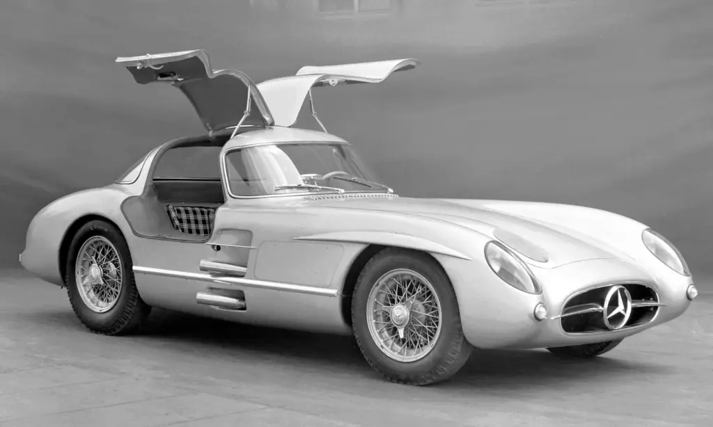 Mercedes-Benz 300SLR Uhlenhaut Coupe Is World’s Most Expensive Car