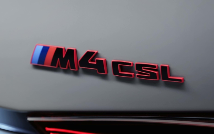 BMW M4 CSL badge