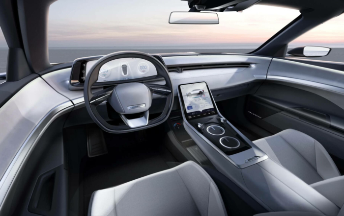 DeLorean Alpha5 interior
