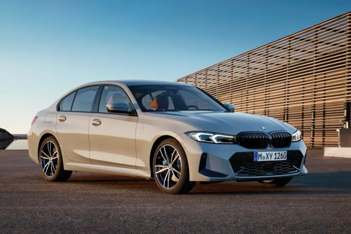 BMW Pulls The Wraps Off Facelifted 3 Series [w/video]