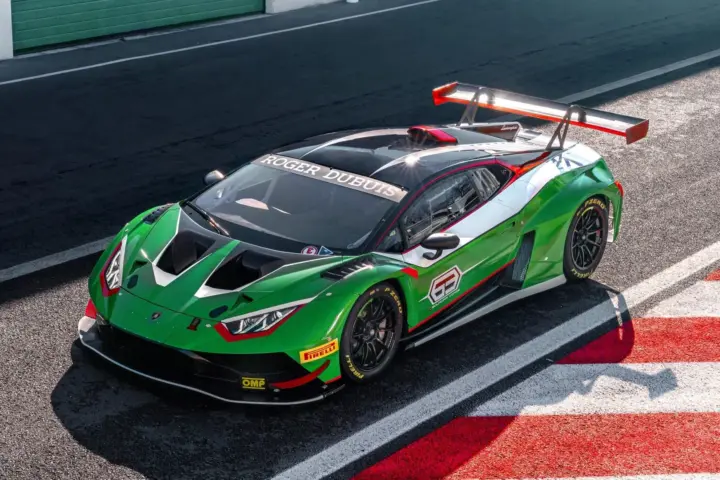 Lamborghini Huracan GT3 Evo2 Debuts [w/video]