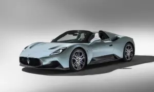 Sun Seeking Maserati MC20 Cielo Debuts [w/video]
