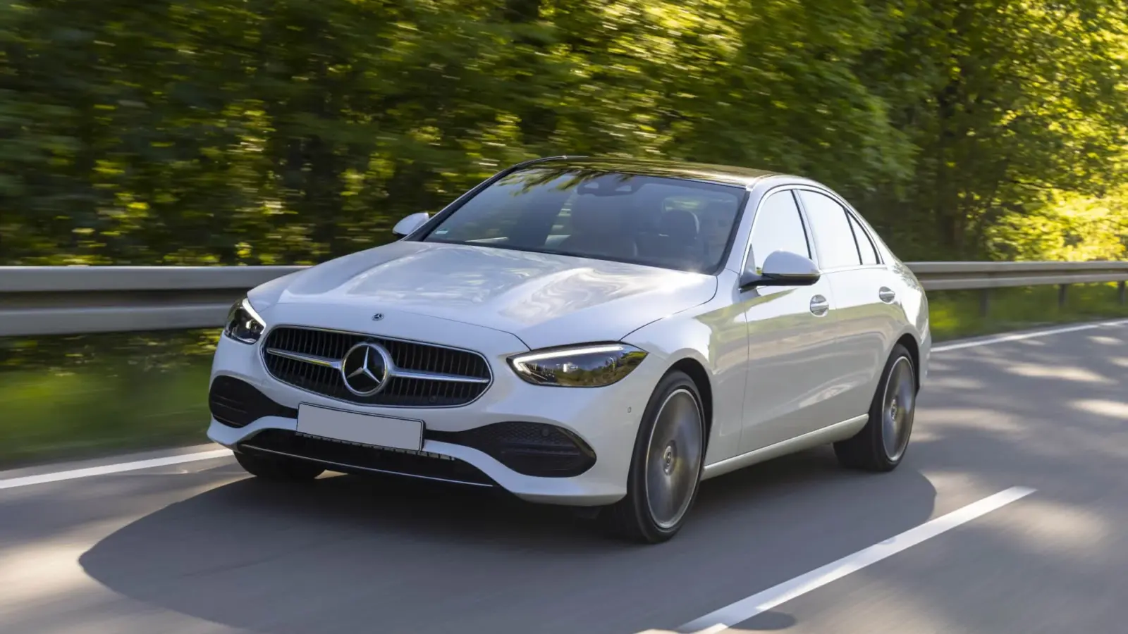 Mercedes-Benz C200 Driven
