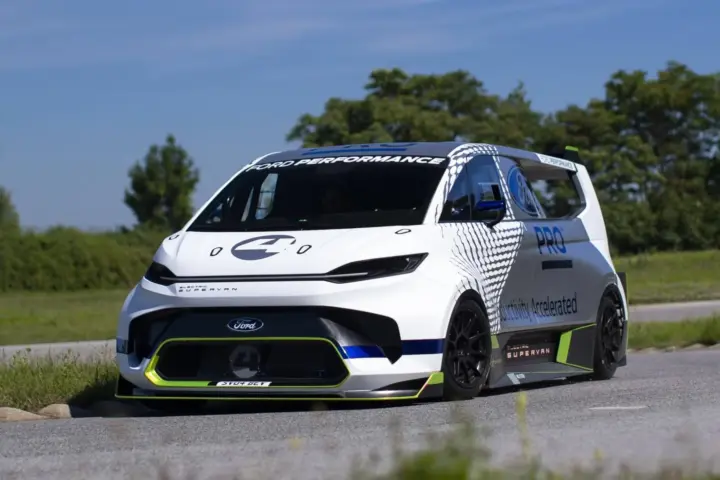 Ford Pro Electric SuperVan Debuts At Goodwood FoS
