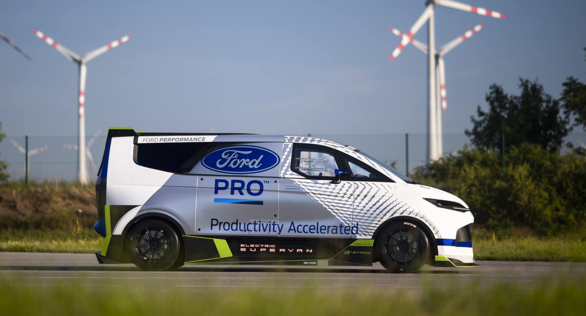 Ford Pro Electric SuperVan profile