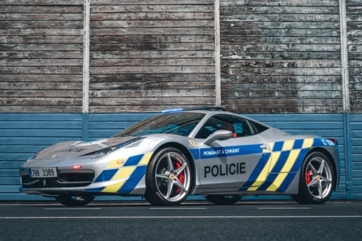 Czech Police Ferrari 458 Is New Pursuit Vehicle [w/video]