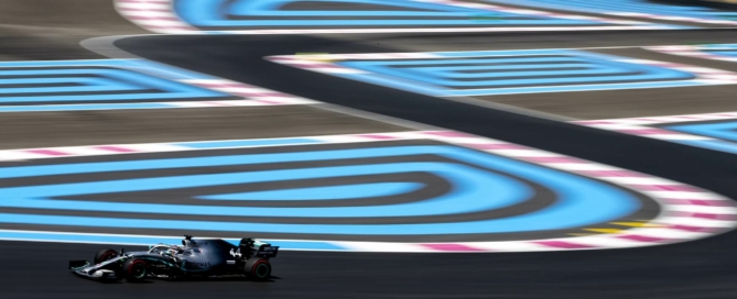 Colourful outfield at Paul Ricard is used to slow down cars