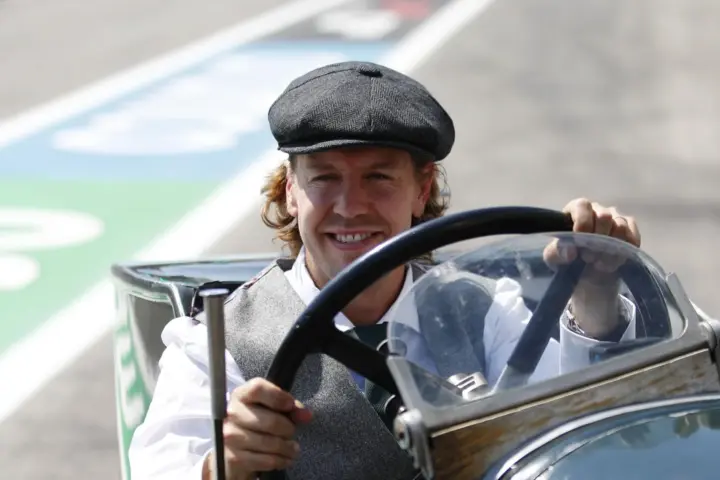 Sebastian Vettel Will Retire From F1 at the End of 2022