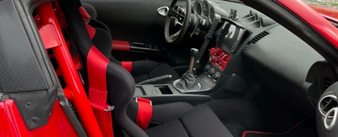 W12 Bentley Power Nissan 350Z interior