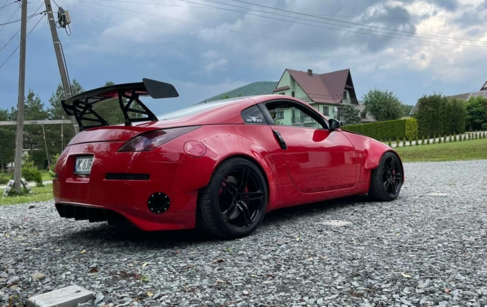 W12 Bentley Power Nissan 350Z rear