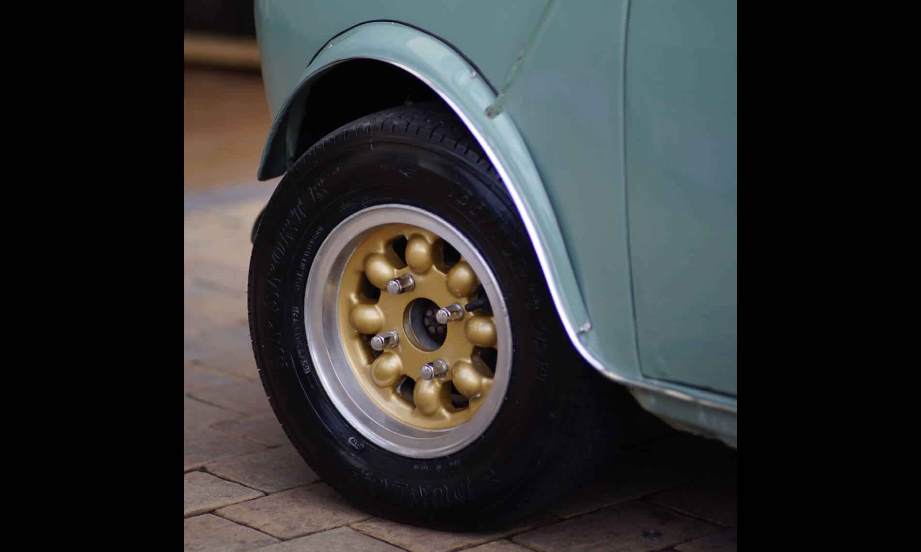 1976 Austin Mini alloy wheel