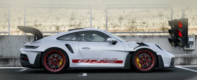 992 Porsche 911 GT3 RS profile