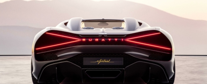 Bugatti W16 Mistral rear