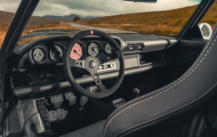Paul Stephens Autoart 993R interior