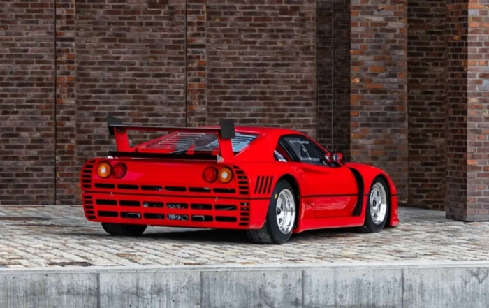 Ferrari 288 GTO Evoluzione rear