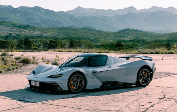 KTM X-Bow GT-XR side