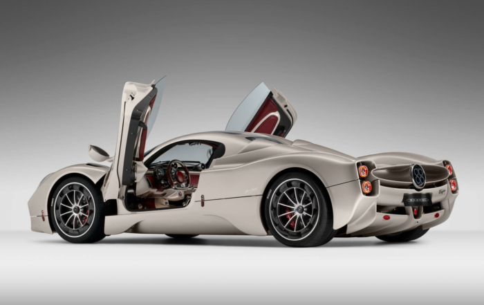 Pagani Utopia rear