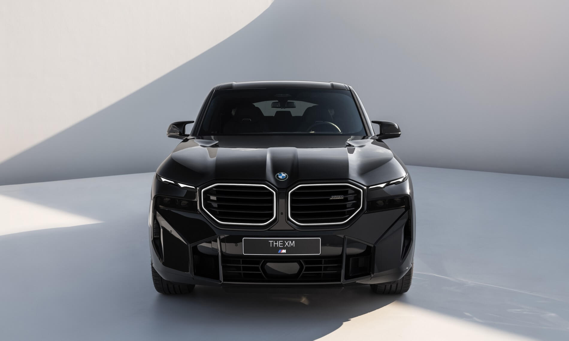 Production BMW XM Debuts [w/video]