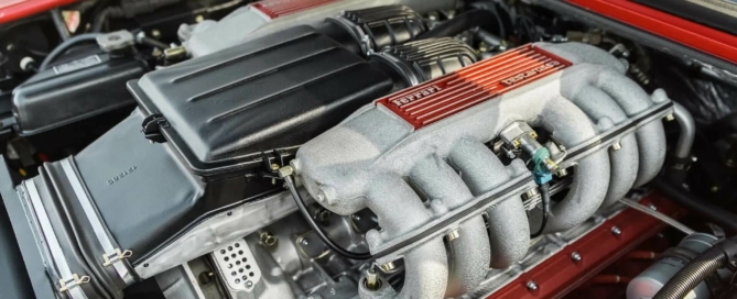 Ferrari Testarossa Spider engine