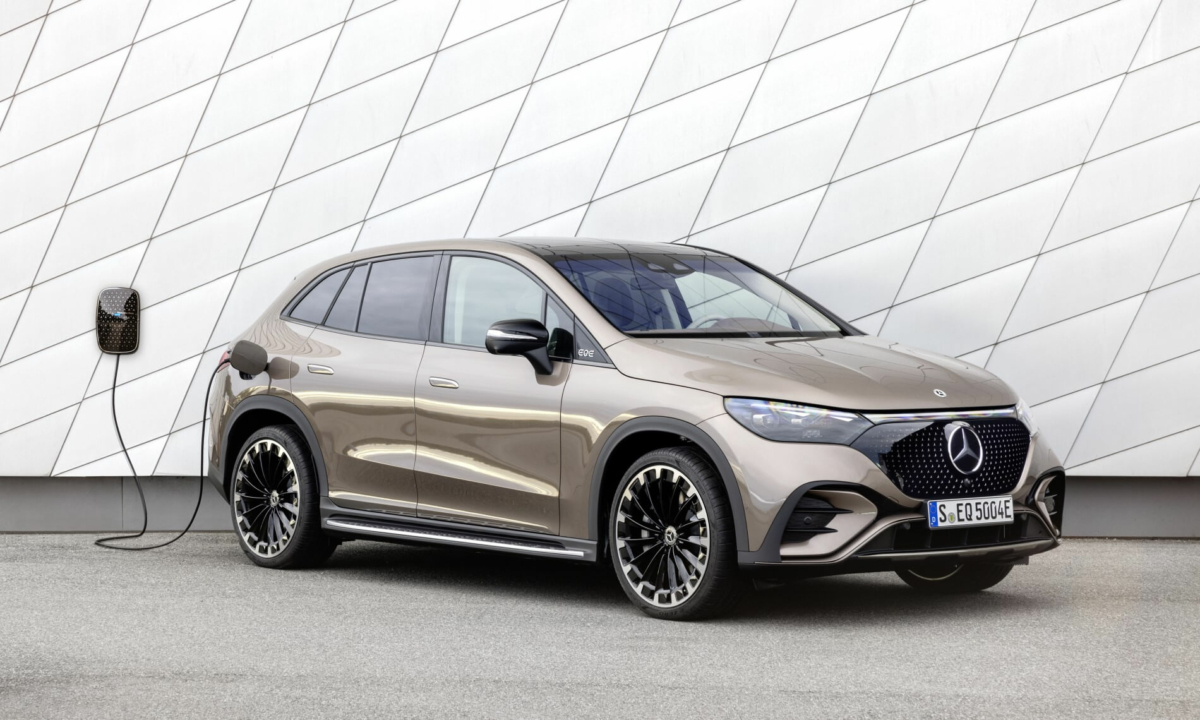 Electric Mercedes-EQ EQE SUV Debuts - Double Apex