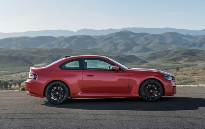 Second Generation BMW M2 profile