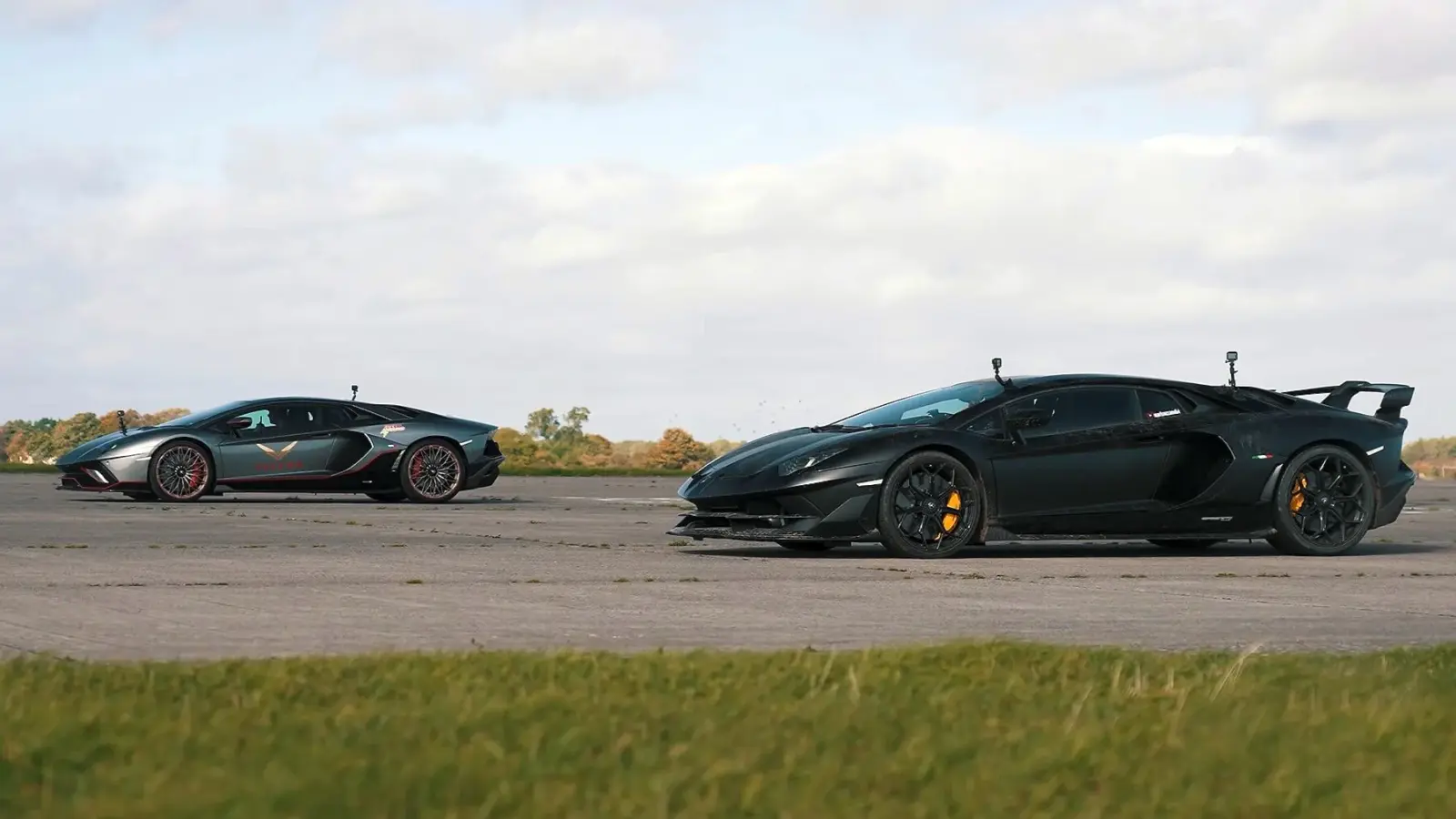 Ultimate Lamborghini Aventador Drag Race [video]