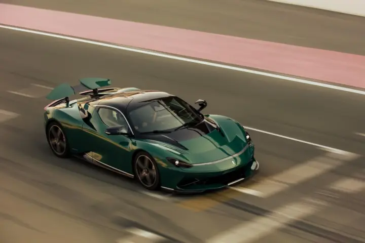 Pininfarina Battista Breaks 0-100 km/h Record [w/videos]