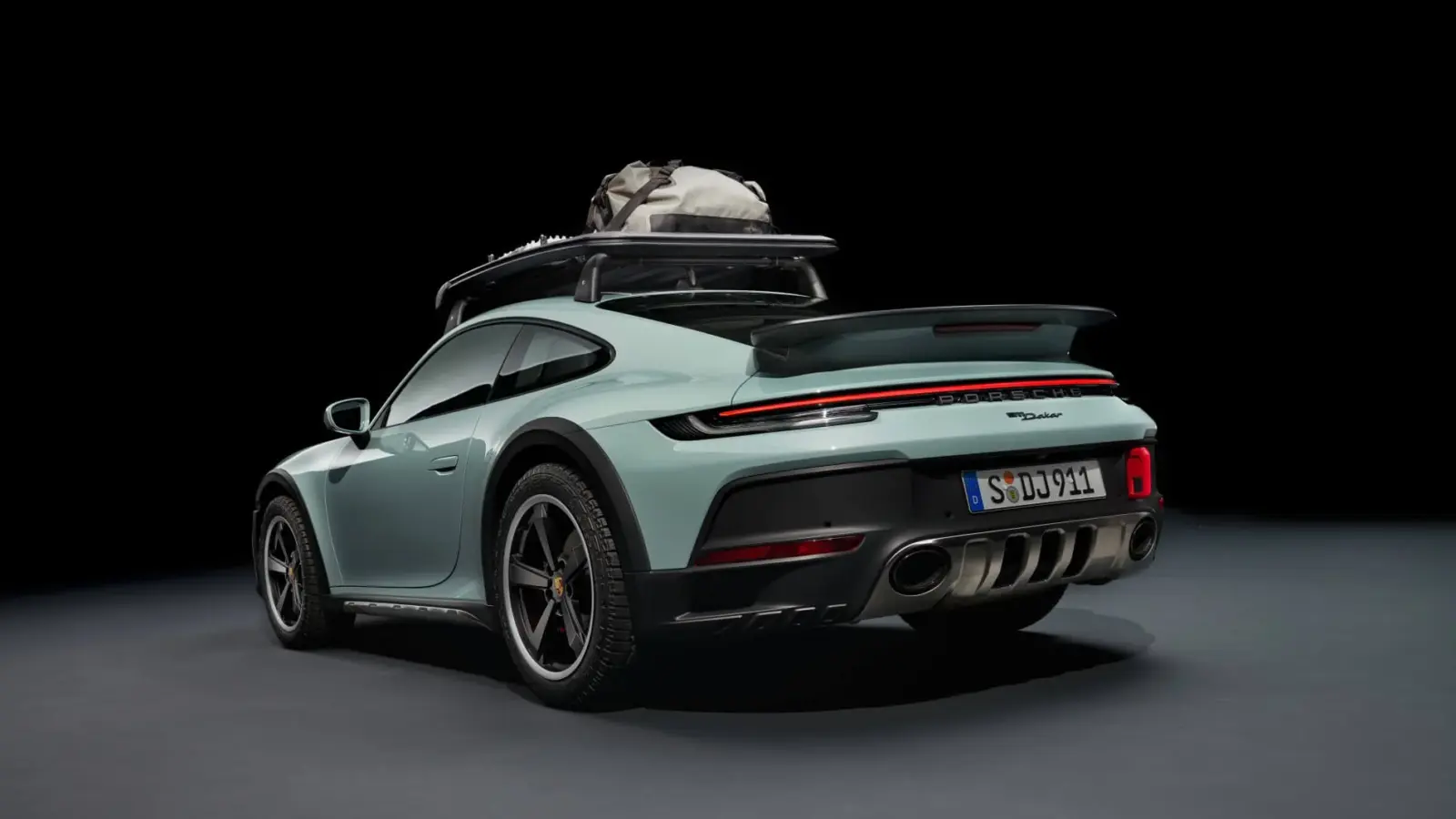 Off-Roading Porsche 911 Dakar Debuts [w/video]