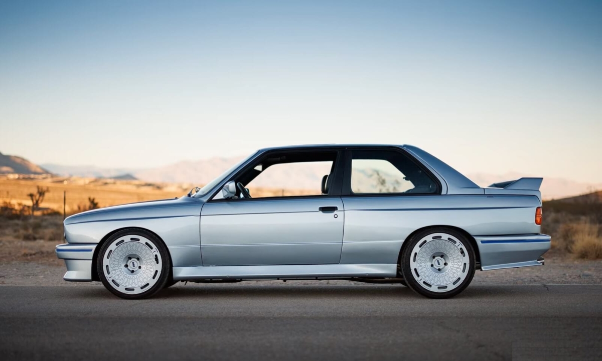 V10 Powered E30 M3 Debuts At Sema [video] Double Apex