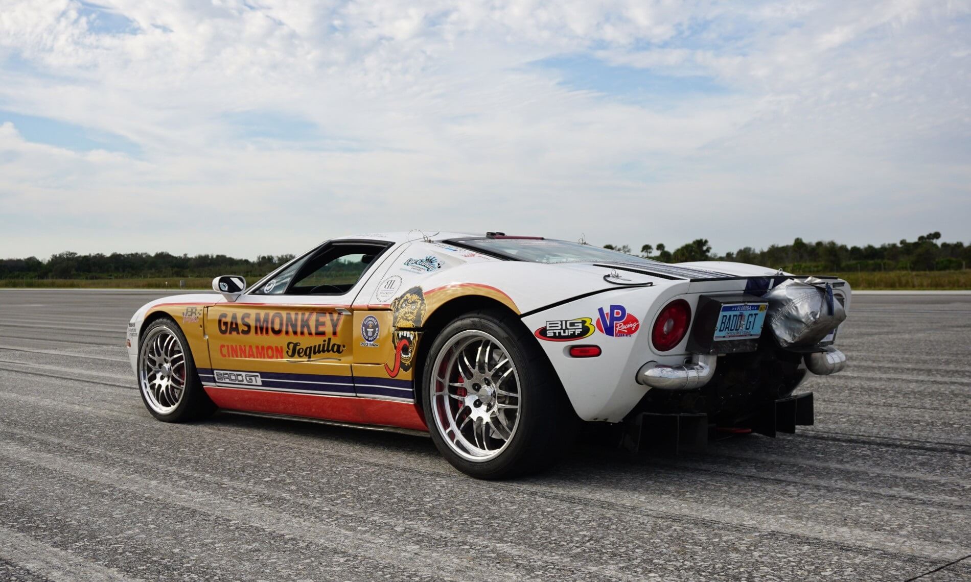 2 000 KW Ford Badd GT Is World s Fastest video Double Apex