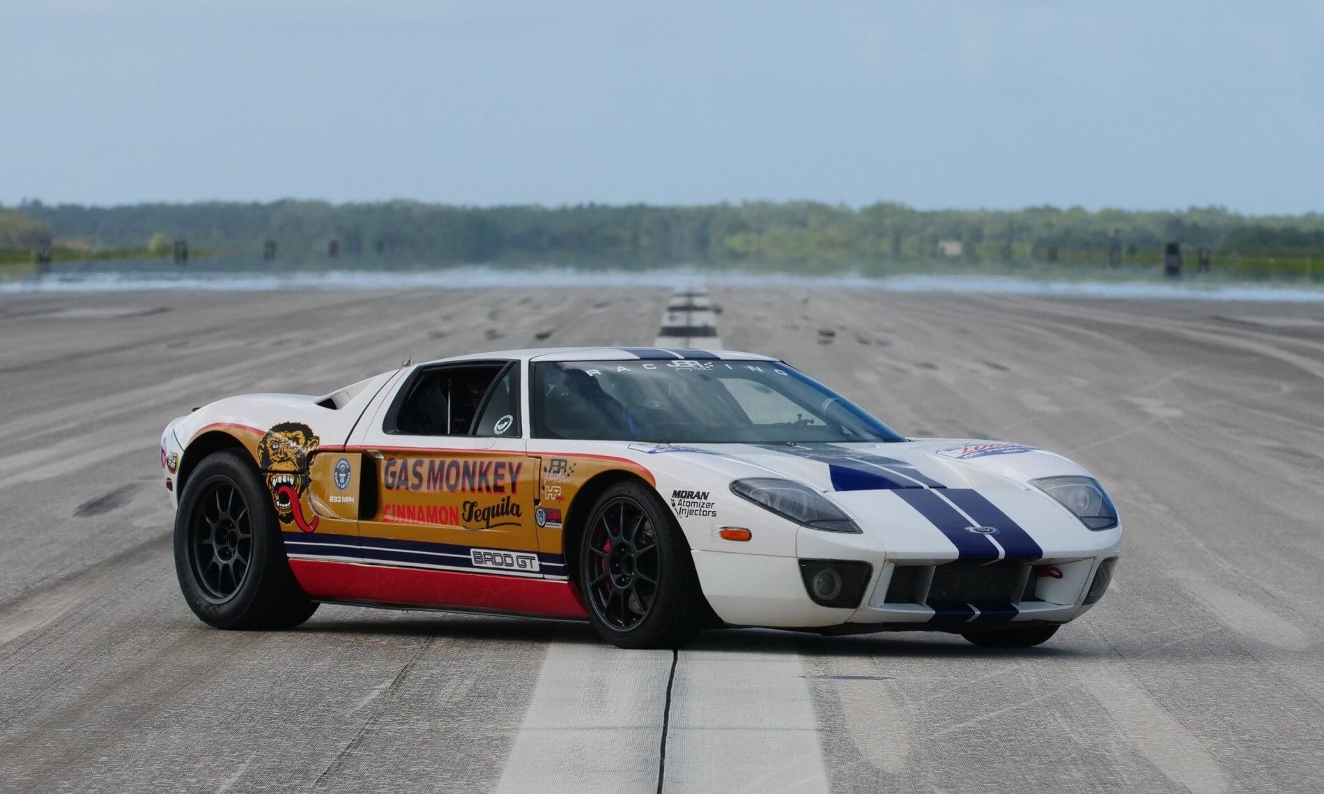 2 000 KW Ford Badd GT Is World s Fastest video Double Apex