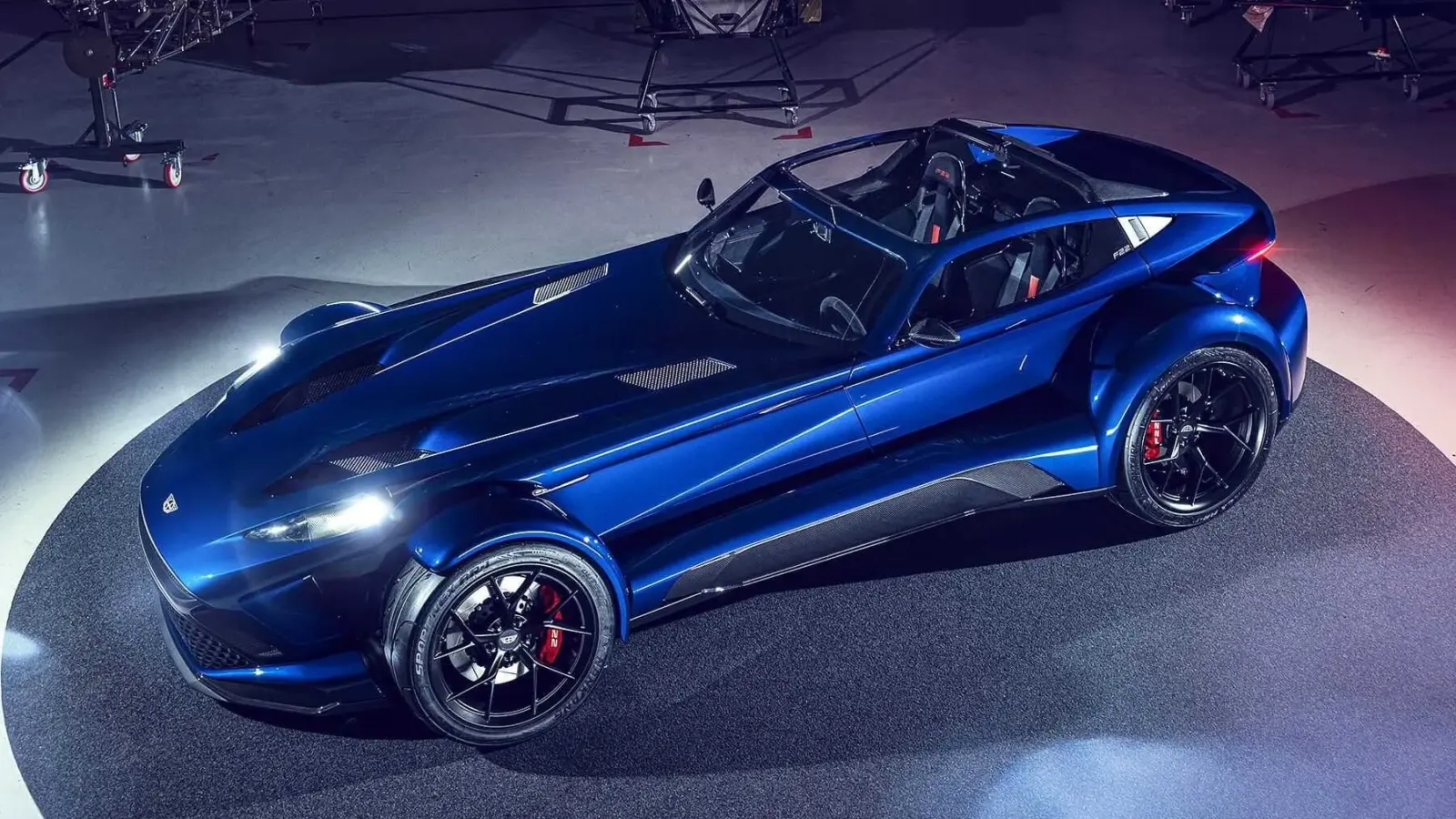 Donkervoort F22 Is A Lightweight Missile