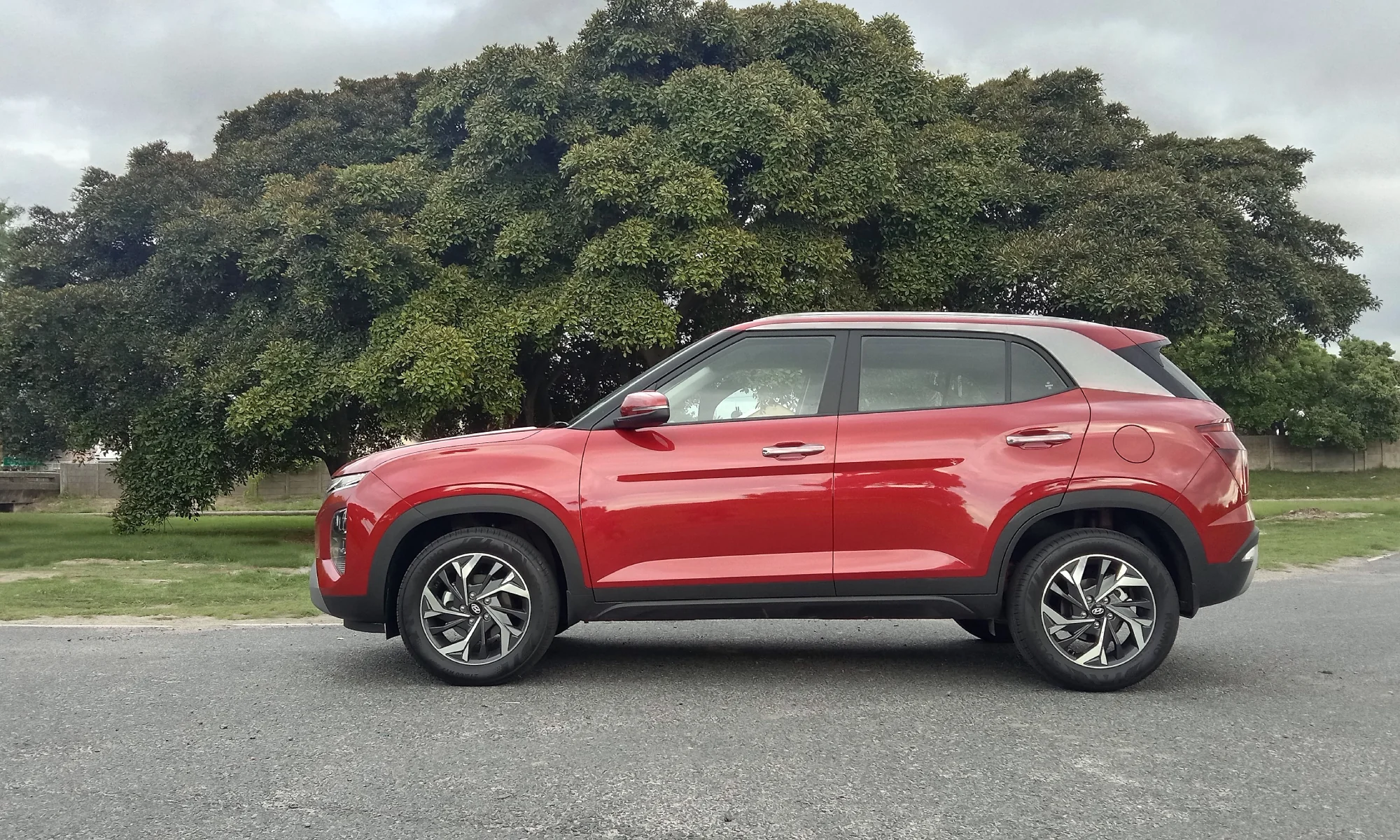 Hyundai Creta profile