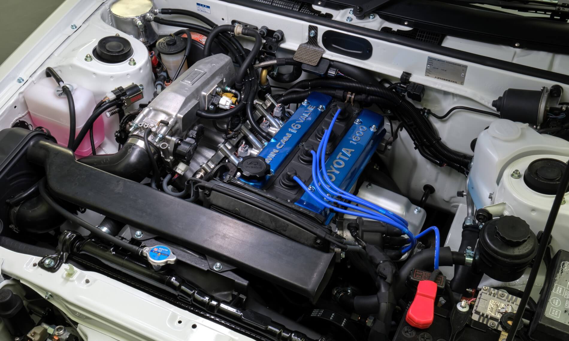 Toyota AE86s with hydrogen powertrain