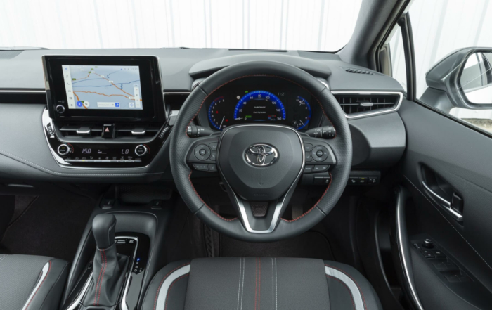 Corolla Hatch 1,8 Xr Hybrid Bi-tone interior