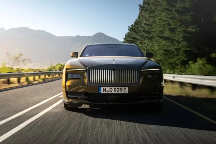 Rolls-Royce Spectre Prototype Driven