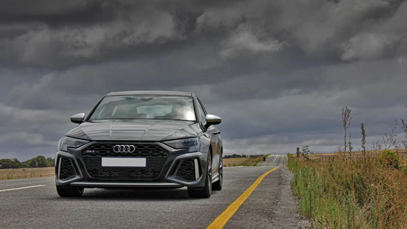 Audi RS3 Sportback Driven